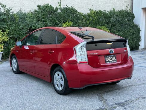Used 2010 Toyota Prius Five FWD image 3