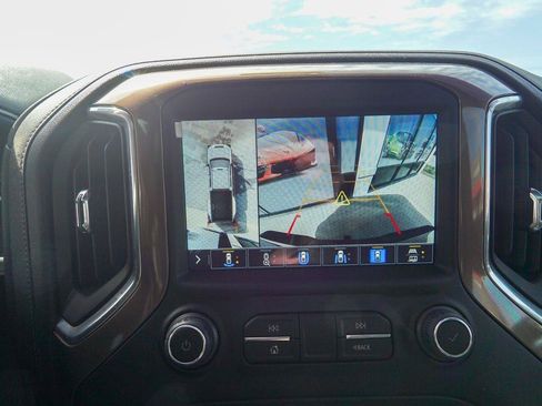 Used 2021 Chevrolet Silverado 3500 High Country AWD/4WD image 29