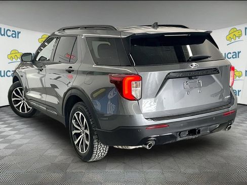 Used 2023 Ford Explorer ST-Line w/ Class IV Trailer Tow Package image 4