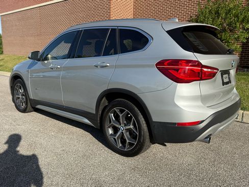 Used 2017 BMW X1 xDrive28i image 11
