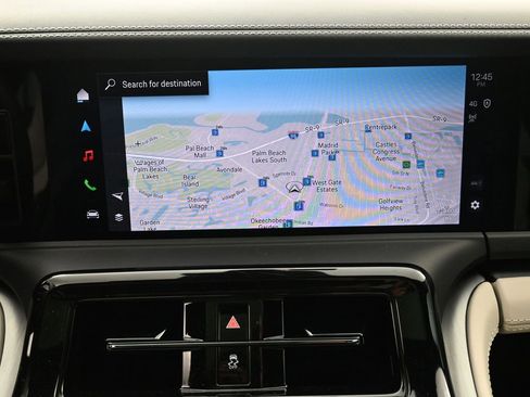 Certified 2025 Porsche Panamera image 20