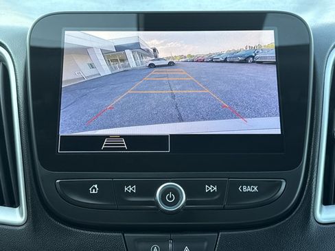 Used 2023 Chevrolet Malibu LT FWD image 8