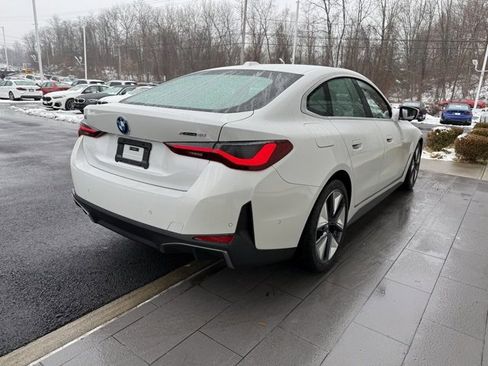 Used 2025 BMW i4 xDrive40i w/ Premium Package image 9