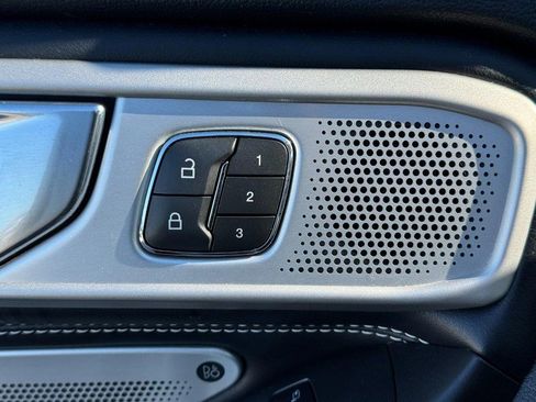 Used 2020 Ford Explorer ST w/ Premium Technology Package image 19