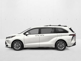 New 2026 Toyota Sienna LE FWD video 3