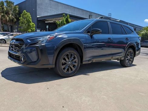 Used 2024 Subaru Outback Onyx Edition AWD/4WD image 10