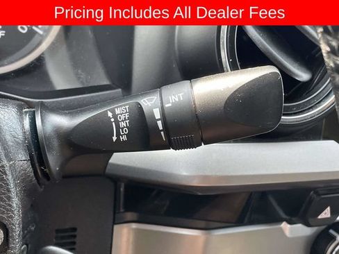 Used 2016 Toyota Tacoma SR5 w/ Towing Package RWD image 23