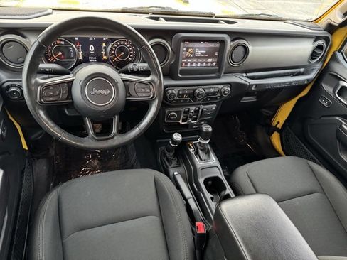 Used 2019 Jeep Wrangler Unlimited Sport S image 7