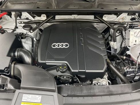 Used 2023 Audi Q5 2.0T Premium Plus w/ Premium Plus Package AWD/4WD image 29