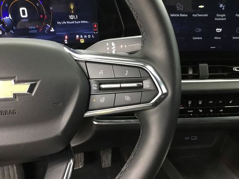 Used 2025 Chevrolet Equinox LT AWD/4WD image 15