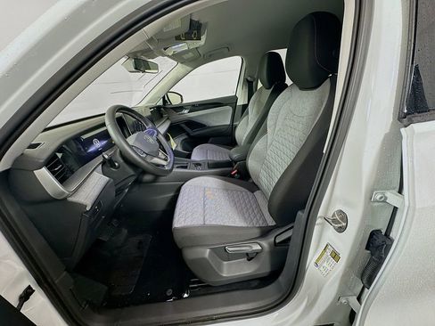 New 2026 Volkswagen Tiguan S image 10