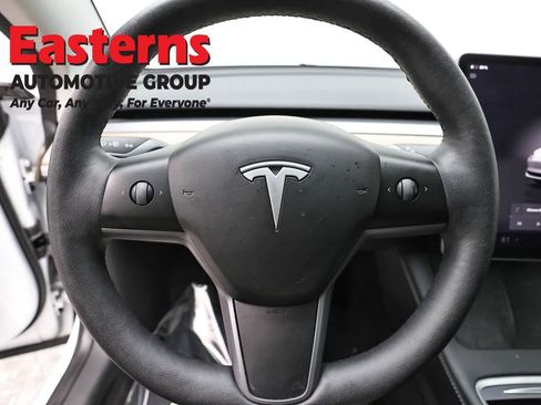 Used 2023 Tesla Model 3 Standard Range RWD image 10