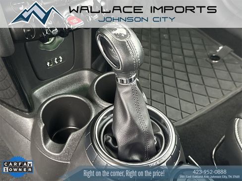 Used 2017 MINI Cooper Base image 19