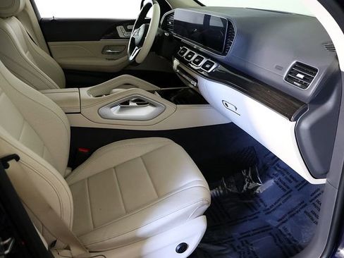 Used 2020 Mercedes-Benz GLS 450 4MATIC image 39
