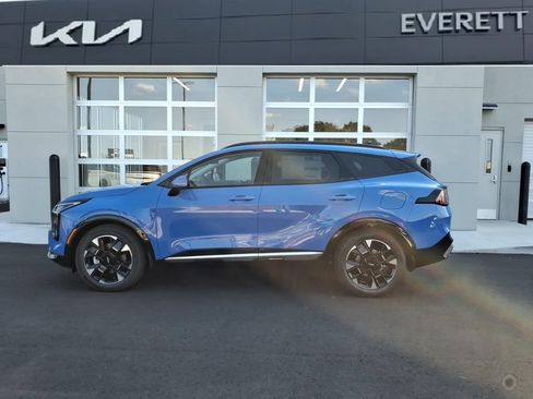 New 2026 Kia Sportage SX FWD image 4
