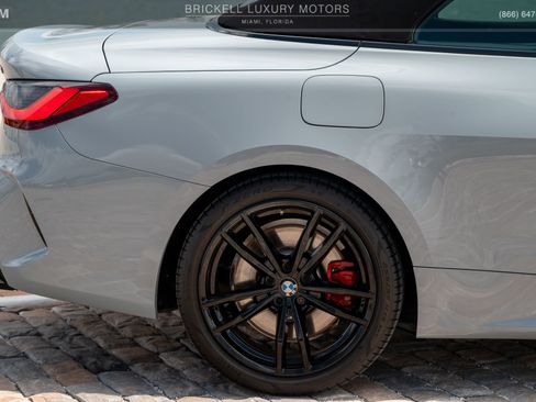Used 2024 BMW M440i Convertible w/ Shadowloine Package RWD image 41