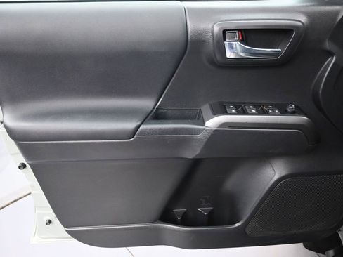 Used 2023 Toyota Tacoma TRD Off-Road image 22