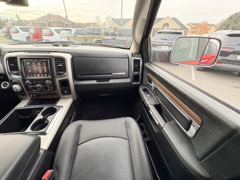 Used 2015 RAM 1500 Laramie w/ Convenience Group image 24