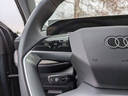 Certified 2025 Audi Q5 Prestige image 13