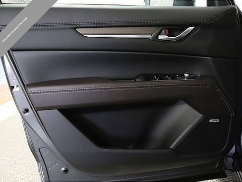 Used 2025 MAZDA CX-5 Signature image 14
