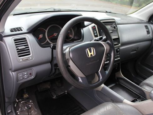 Used 2007 Honda Pilot LX image 9