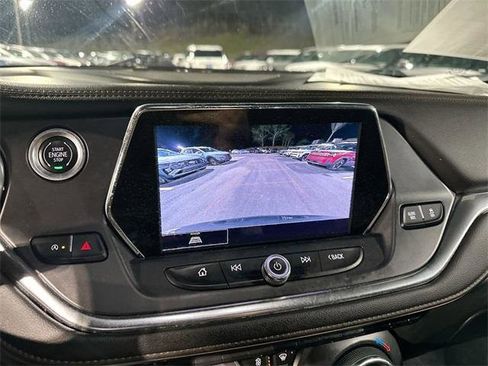 Used 2022 Chevrolet Blazer Premier image 25