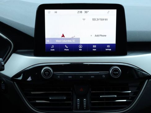 Used 2022 Ford Escape SE w/ Cold Weather Package image 9