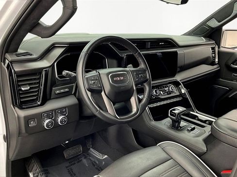 Used 2023 GMC Sierra 1500 AT4X image 14