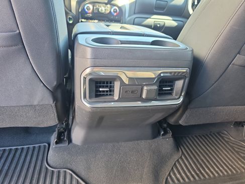 Used 2021 GMC Sierra 1500 Elevation w/ Preferred Package AWD/4WD image 29