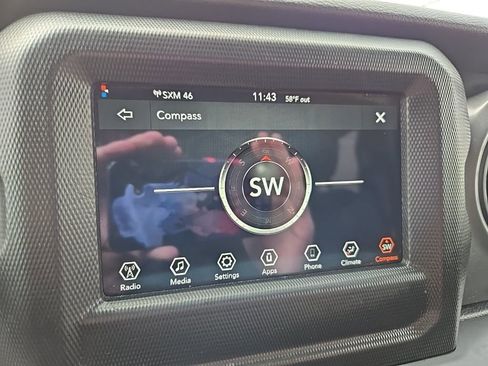 Used 2022 Jeep Wrangler Unlimited Sport AWD/4WD image 34