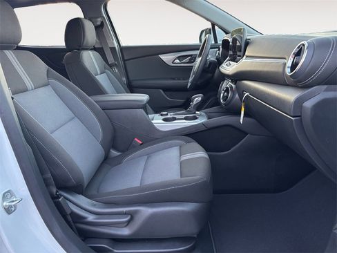 New 2025 Chevrolet Blazer LT w/ Driver Confidence Package image 15