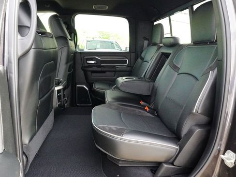 Used 2024 RAM 2500 Laramie w/ Night Edition image 27