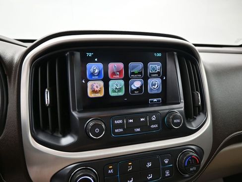 Used 2018 GMC Canyon SLT w/ Driver Alert Package image 13