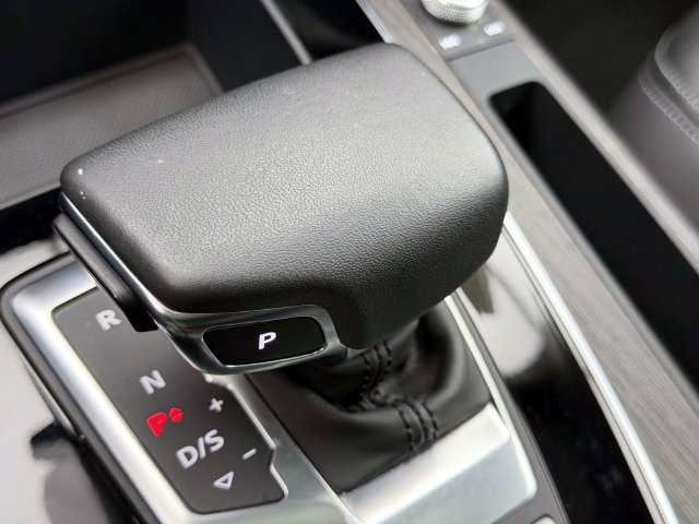 Used 2023 Audi Q5 2.0T Premium Plus AWD/4WD image 32