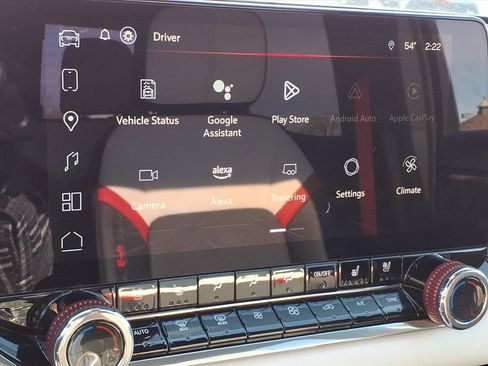 Used 2024 GMC Canyon AT4X image 22