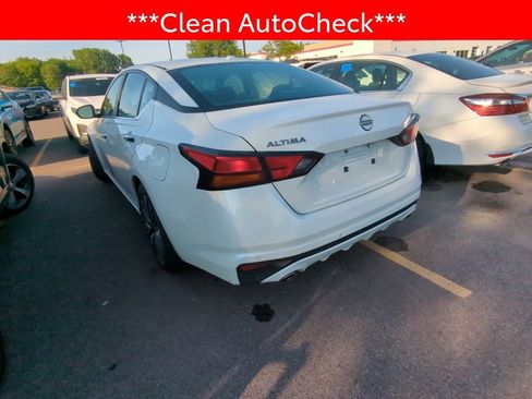 Used 2024 Nissan Altima 2.5 SV w/ SV Premium Package FWD image 4