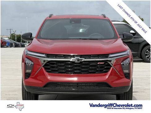 New 2026 Chevrolet Trax RS w/ Sunroof Package FWD image 6