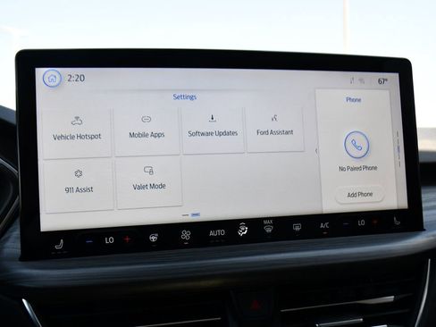 Used 2023 Ford Escape Platinum w/ Premium Technology Package AWD/4WD image 34