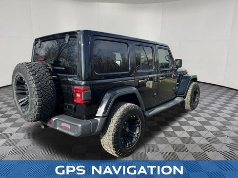 Used 2018 Jeep Wrangler Unlimited Sahara w/ Dual Top Group AWD/4WD image 6