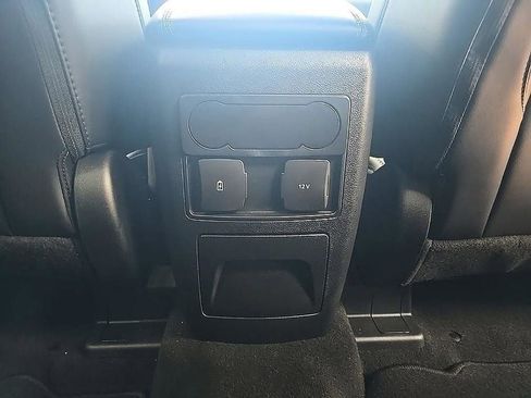 Used 2023 Ford Explorer XLT w/ Equipment Group 202A AWD/4WD image 34
