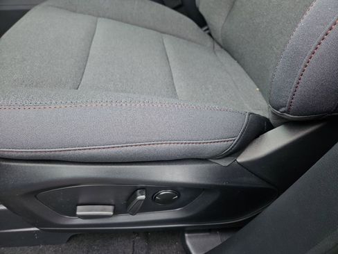 New 2026 Ford Explorer Active RWD image 23