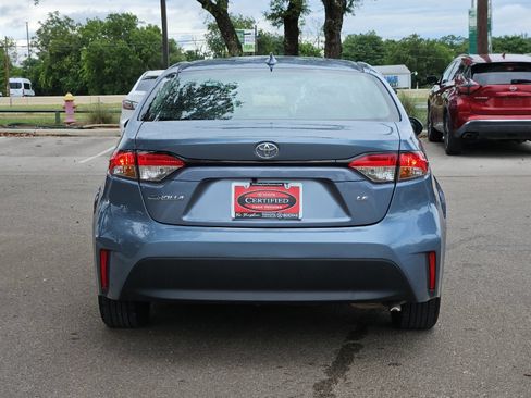 Certified 2023 Toyota Corolla LE FWD image 4