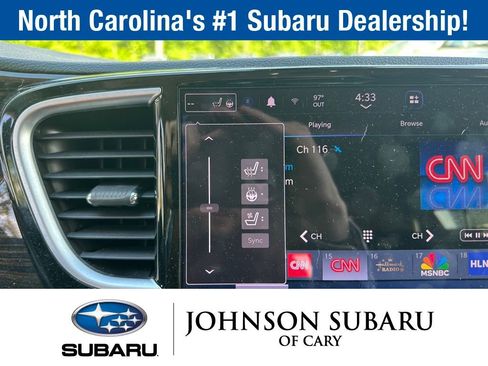 Used 2022 Chrysler Pacifica Limited FWD image 11
