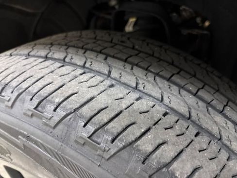 Used 2022 GMC Canyon Elevation Standard w/ Convenience Package image 27