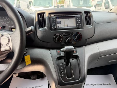 Used 2017 Nissan NV200 SV w/ Technology Package FWD image 7