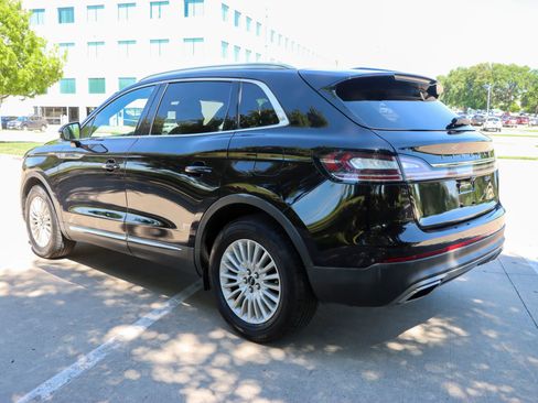 Used 2019 Lincoln Nautilus FWD image 5