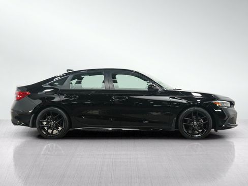 Used 2024 Honda Civic Sport image 6