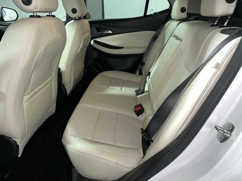 Used 2023 Buick Encore GX Essence w/ Advanced Technology Package FWD image 28