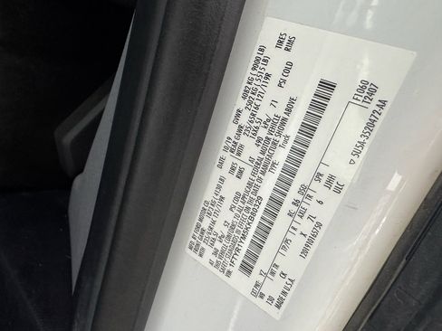 Used 2019 Ford Transit 250 Base image 15