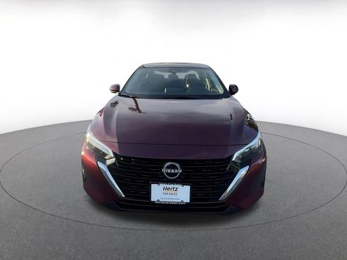 Used 2025 Nissan Sentra SV image 4